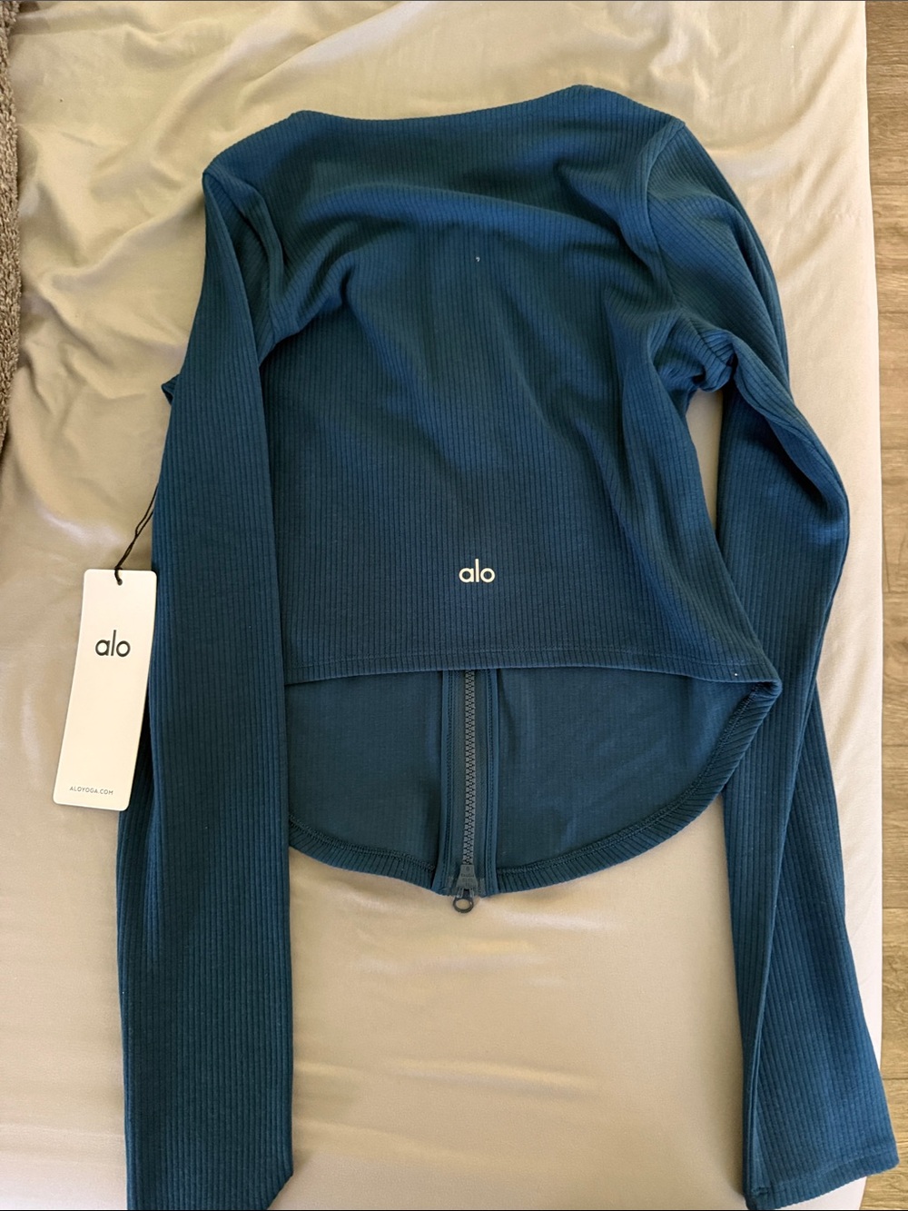 NWT ALO Ribbed Stardust Jacket, Eclipse Blue, size M - Picture 5 of 5